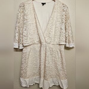 Torrid Ivory Lace Robe